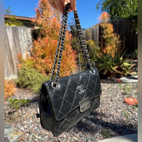 Bag - Picture 2 of 9